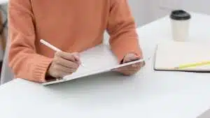 00w2